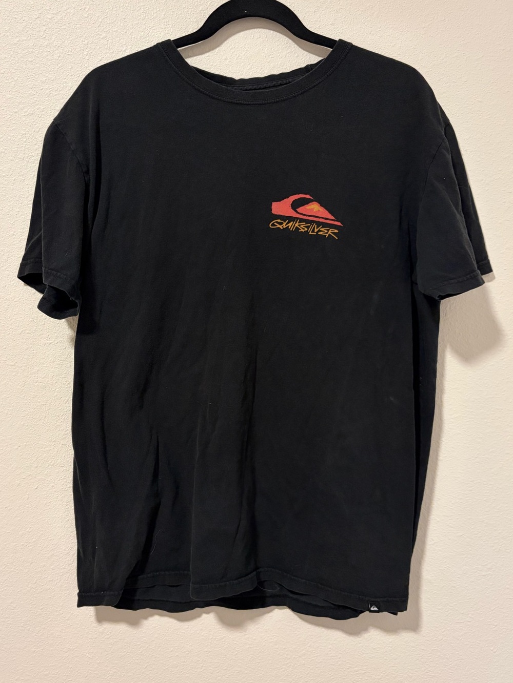 Quiksilver "Respect My Beach" Graphic Tee Black Short Sleeve Shirt Men's Large